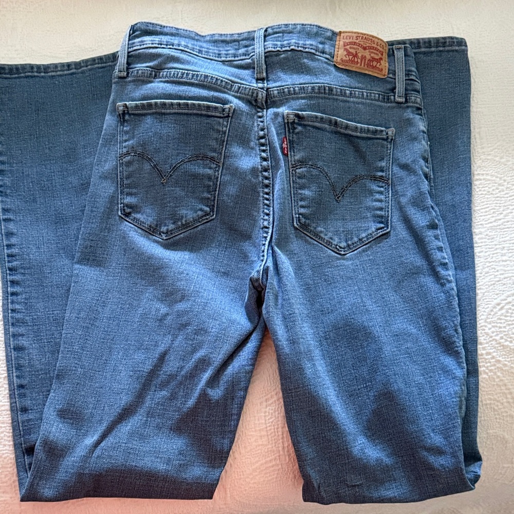 Levi's Women's Straight Leg Denim Jeans